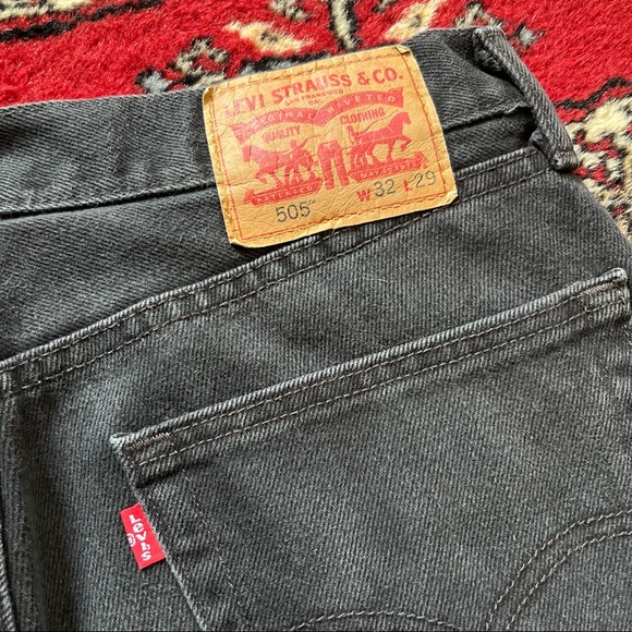 505 Levi’s - Picture 4 of 5